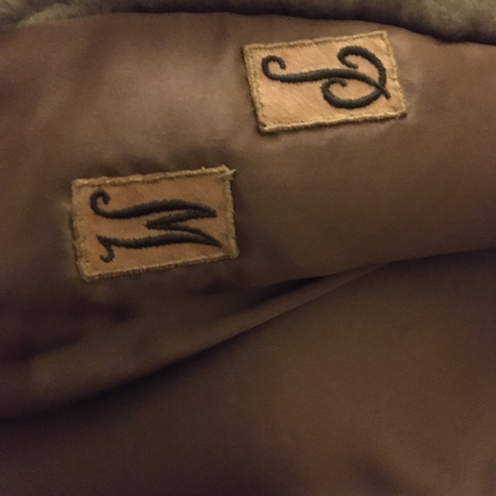 Coat - Picture 2 of 3